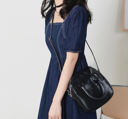 デニムワンピ ワンピース フレアスカート ミモレ丈 ミドル丈 半袖 ウエストマーク スクエアネック ウエスト 大人可愛い きれいめ 大人 上品 大人女子 エレガント フォーマル 無地 夏 入学式 入園式 お散歩 公園デビュー 母の日 20代 30代 40代 50代 60代 レディース 女性用