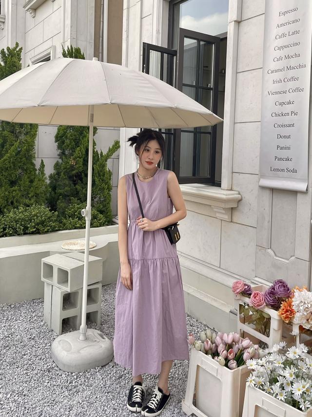 フレアワンピース きれいめワンピース ロング スカート フリルス ワンピース Aライン ラウンドネック フレア スカート 大人可愛い シンプル カジュアル おしゃれ 大人女子 セクシー こなれ感 ラフ ルーズ 主役級 存在感 無地 春 夏 秋 10代 20代 30代 40代 50代 60代 フレアワンピース きれいめワンピース ロング スカート フリルス