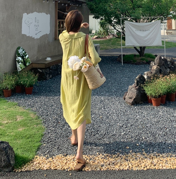 シャツワンピース 膝下 ミモレ丈 袖あり 7分袖 ラグランスリーブ 襟付き ウエストマーク 透け感 大人可愛い シンプル カジュアル 大人 上品 こなれ感 ガーリー 無地 春 夏 デート お出かけ 旅行 着回し 重ね着 楽ちん 緑 グリーン ピスタチオグリーン シャツワンピース 膝下 ミモレ丈 袖あり 7分袖 ラグランスリーブ 襟