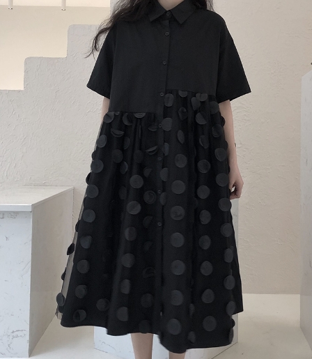 シャツワンピース ワンピドレス 膝下 ロング丈 半袖 襟付き フレア Aライン 切り替えデザイン チュール 異素材MIX おしゃれ こなれ感 マニッシュ 個性的 モード系 フォーマル 無地 夏 秋 お出かけ ゆったり 黒 ブラック