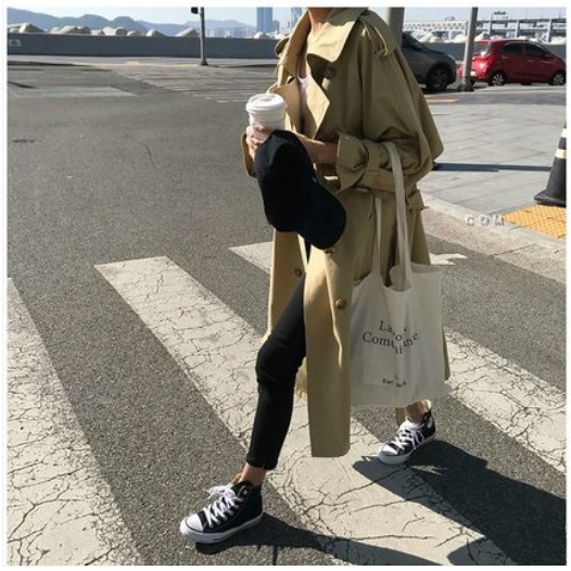 アウター コート 上着 トレンチコート ロング丈 袖あり 長袖 萌袖 襟付き ワイド ベルト ウエストマーク ポケット 前開き 綿 大人可愛い シンプル カジュアル 大人 おしゃれ かっこいい 大人女子 こなれ感 ラフ ルーズ 主役級 存在感 無地 春 秋 冬 10代 20代 30代 40代 50代