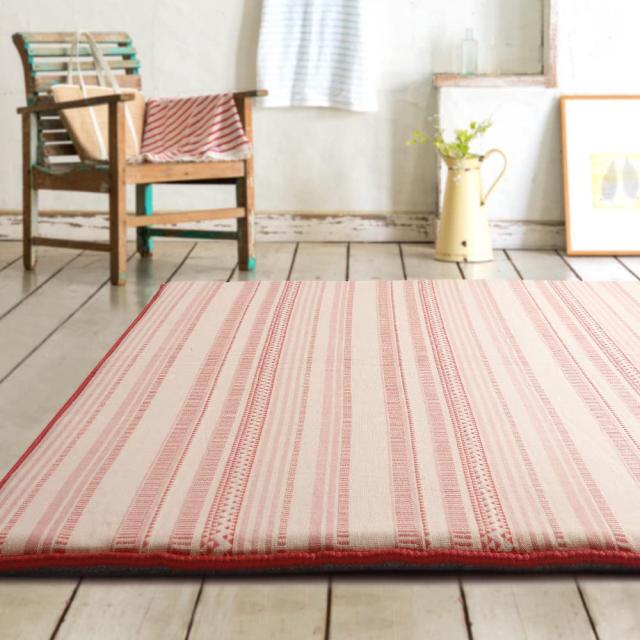 アイリスオーヤマ カーペット ラグ ジャガードラグ 185×240cm 全厚約3cm 滑り止め付き ホットカーペット対応 3畳 はっ水加工 遮音効果 