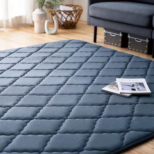 アイリスオーヤマ キルトラグ 185×240cm カーペット 【極厚ウレタン30mm】 オールシーズン対応 ネイビー クッションラグ 厚手 ACRQ-C182の通販はその他カーテン・ブラインド