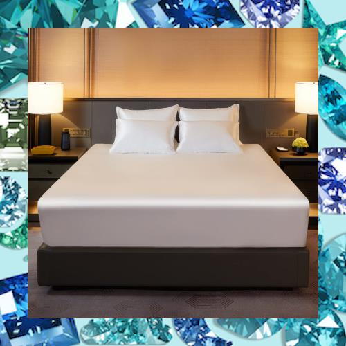 【中古】Utukkyシルクシーツ ボックスシーツ シルク100％　セミダブル Utukky-シルクボックスシーツ