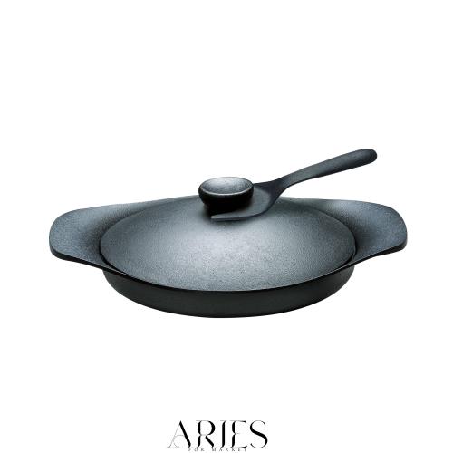 柳宗理 Sori Yanagi シンプルなデザインと高い実用性を兼ね備えた南部鉄器グリルパン 日本製 鉄蓋・ハンドル付 IH対応 13,927円
