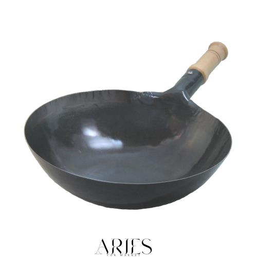 山田工業所 片手鍋 鉄製 27cm 日本製 木柄 アウトドア 中華 山田中華鍋 001056の通販は 6,857円