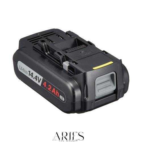 パナソニック(Panasonic) リチウムイオン電池パック (Li-ion) 14.4V 4.2Ah 高容量LSタイプ EZ9L45 18,287円