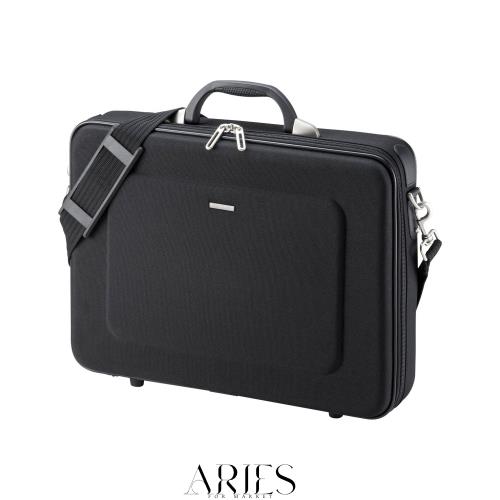 サンワサプライ セミハードPCケース 耐衝撃 撥水加工 鍵付き 15.6インチワイド対応 BAG-EVA6BKN