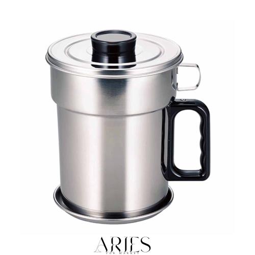 下村企販 オイルポット 1.1L 受け皿付き 【日本製】 活性炭カートリッジ式 サビにくい 油をキレイに再生 注ぎやすい キッチンが汚れにく