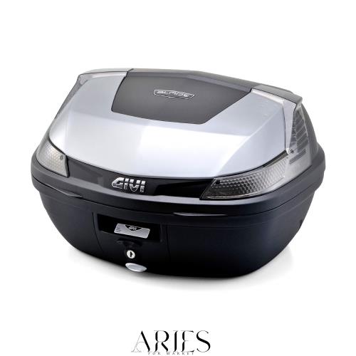 GIVI(ジビ) バイク用 リアボックス モノロック 47L BLADEシリーズ B47NTMLG730 シルバー塗装 スモークレンズ 94832の通販は
