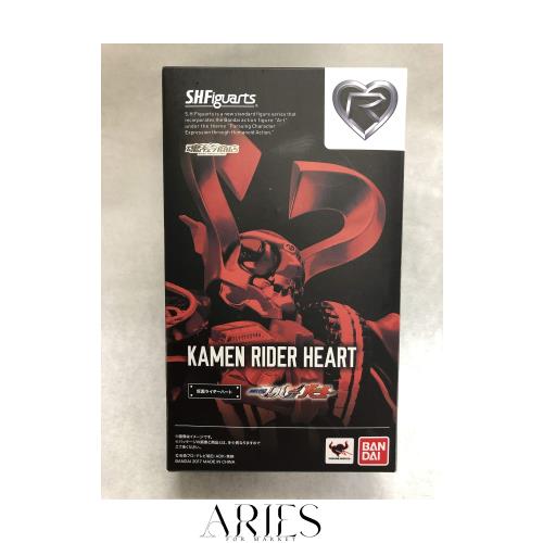 BANDAI S.H.フィギュアーツ 仮面ライダーハート『仮面ライダードライブ ドライブサーガ 仮面ライダーマッハ＆仮面ライダーハート』(魂ウ