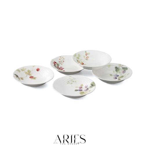 NARUMI(ナルミ) ボウル 皿 セット ルーシーガーデン 16cm ベリー柄 5柄セット おしゃれ かわいい レリーフ 結婚祝い 電子レンジ温め 食洗の通販は