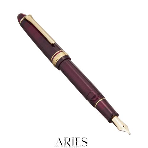 セーラー万年筆 万年筆 プロフィットライト ゴールドトリム シャイニングレッド ズーム 11-1038-730の通販は