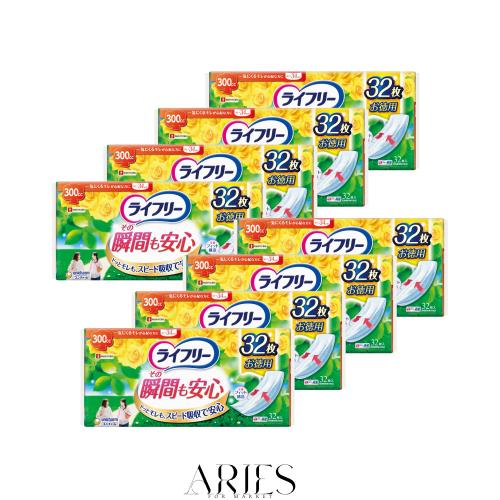 【ケース販売】【尿もれパッド 300？】ライフリー その瞬間も安心 さわやかパッド 女性用 256枚 (32枚×8パック) 34cm (ドッとモレに)の通販は 25,958円