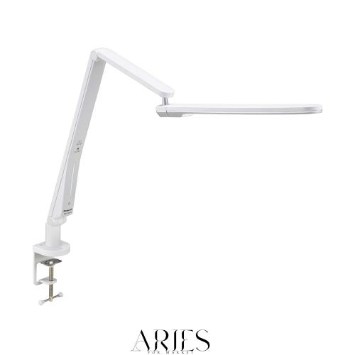 パナソニック LEDデスクライト クランプ型 パソコンくっきり光搭載 非接触タッチレススイッチ スマホ充電USBポート付 6ヶ所可動 器具光束