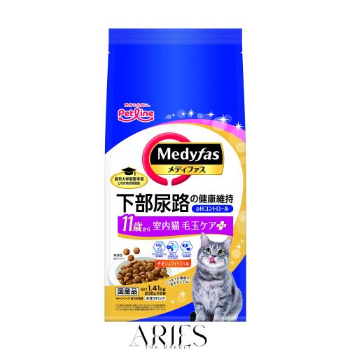 メディファス 室内猫 毛玉ケアプラス 11歳から チキン＆フィッシュ味 チキン＆フィッシュ味 MFD-39 1.41ｋｇ(235ｇ×6)ｘ6(ケース販売)