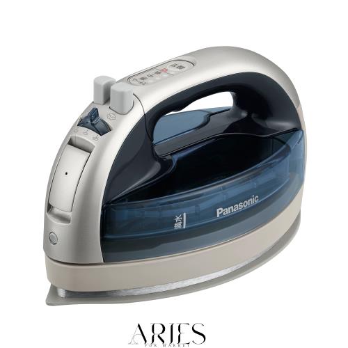 パナソニック コードレススチームWヘッドアイロン シルバー NI-WL607-S