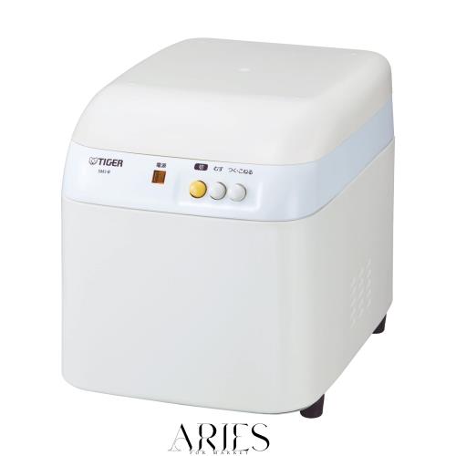 タイガー魔法瓶(TIGER) 餅つき機 1升 コンパクト 「むす・つく・こねる」 1台3役 力じまん ミルキーホワイト SMJ-B181WL