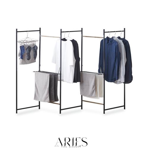 アイリスオーヤマ 折りたたみ物干し 物干しラック 5連 ブラック 幅250×奥行24 シンプルなデザイン 変形可能な屏風型 コンパクトかつ機能の通販は