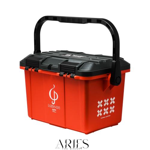 機動戦士ガンダム 逆襲のシャア ツールボックス 17L サザビーモデル G-106