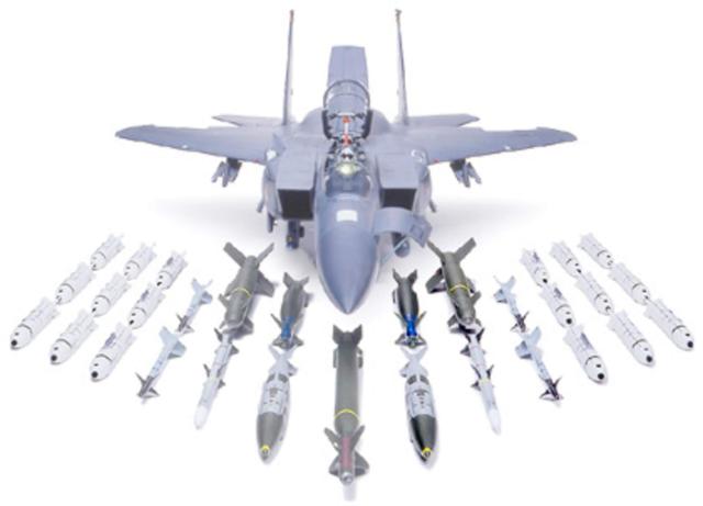 タミヤ(TAMIYA) 1/32 エアークラフトシリーズ No.12 アメリカ空軍 ボーイング F-15E ストライクイーグル バンカーバスター プラモデル 60_7