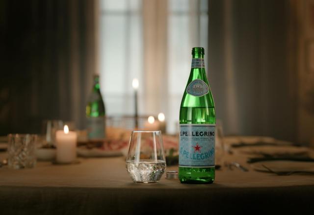 S.Pellegrino(サンペレグリノ) 炭酸水 瓶 500ml×24本 (イタリア産 炭酸入りナチュラルミネラルウォーター 王冠タイプ)_3