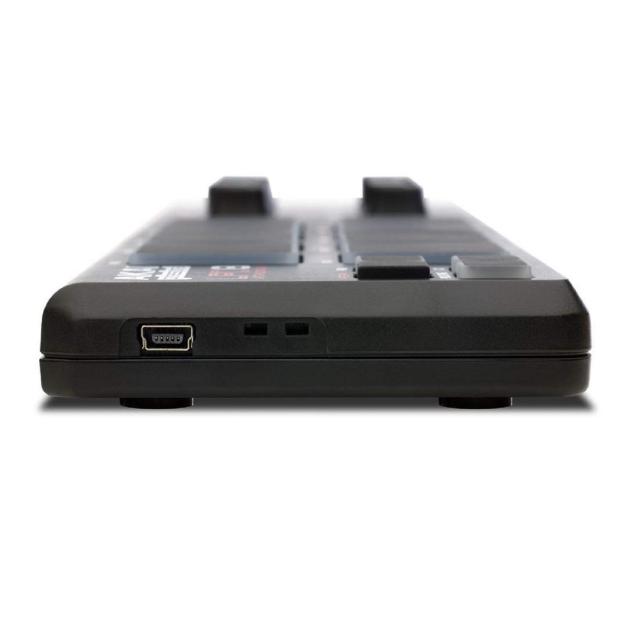 Akai Professional 小型 8パッドUSB MIDIコントローラー (Mac
