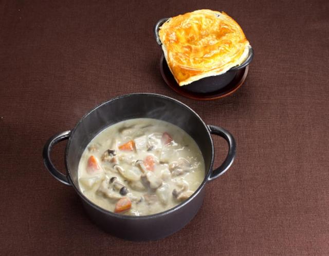 イシガキ産業 イシガキ 両手鍋 鉄鋳物 ボン・ボネール ココット ガス火 IH 兼用 ブラック 20cm