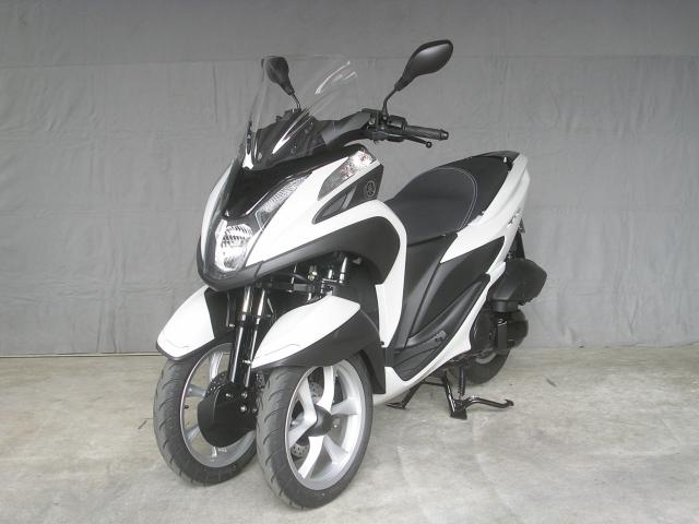 旭風防（AF ASAHI） ミドルスクリーン トリシティ125 TC-13_1