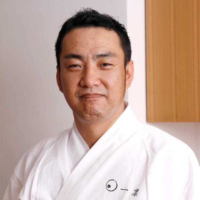貝印 KAI 両刃 包丁 片鎬 出刃包丁 和包丁 一凛 共同開発 橋本幹造 シルバー 日本製 AB5513_6