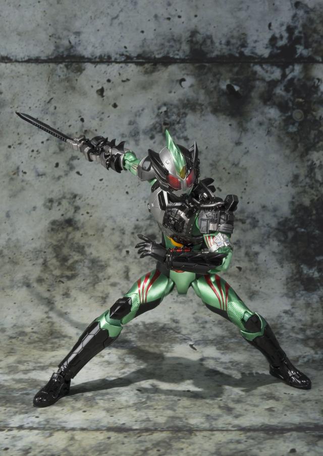 S.H.フィギュアーツ 仮面ライダーアマゾンズ ニューオメガ 約145mm ABS＆PVC製 塗装済み可動フィギュア_5