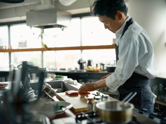 パーカーアサヒ 日本製 合成ゴム まな板 60×33×1.5cm 業務用 クッキンカット Cカット NE06109-1 パーカーアサヒ 日本製 合成ゴム まな板 50×33×1.5cm 業務用 クッキン