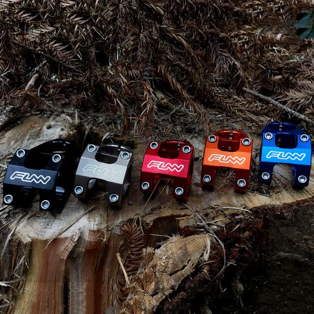 Funn(ファン) ファンドゥロ（Funnduro）ステム, クランプ直径：31.8mm、自転車、マウンテンバイク に適用、耐久、軽量（長さ：35mm, レッ