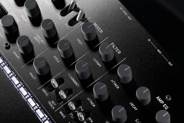 KORG(コルグ) ポリフォニック・アナログ・シンセサイザー minilogue xd デジタル・マルチ・エンジン搭載 MINILOGUE-XD_6