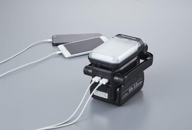 パナソニック 充電マルチLEDライト デュアル 本体のみ(電池パック・充電器別売) (14.4V/18V/21.6V対応) 約750ルーメン・回転角度0~270度_5