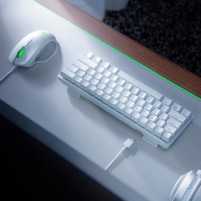 Razer Goliathus エクステンデッドクロママーキュリー、マイクロテクスチャード布表面、すべての感度設定とセンサーに最適化、Razer Chro_6