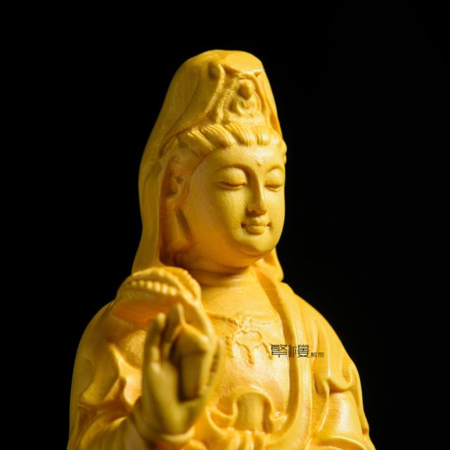 繁樓藝雕 仏像 観音像 龍乗観音 龍観音 置物 木彫り 仏壇仏像 祈る 厄除け 柘植の木（高さ17cm×巾6.5cm×奥行6cm）