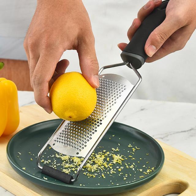 CHURUMI おまけ付き プロ料理人が推薦】おろし金 すりおろし器 チーズおろし器