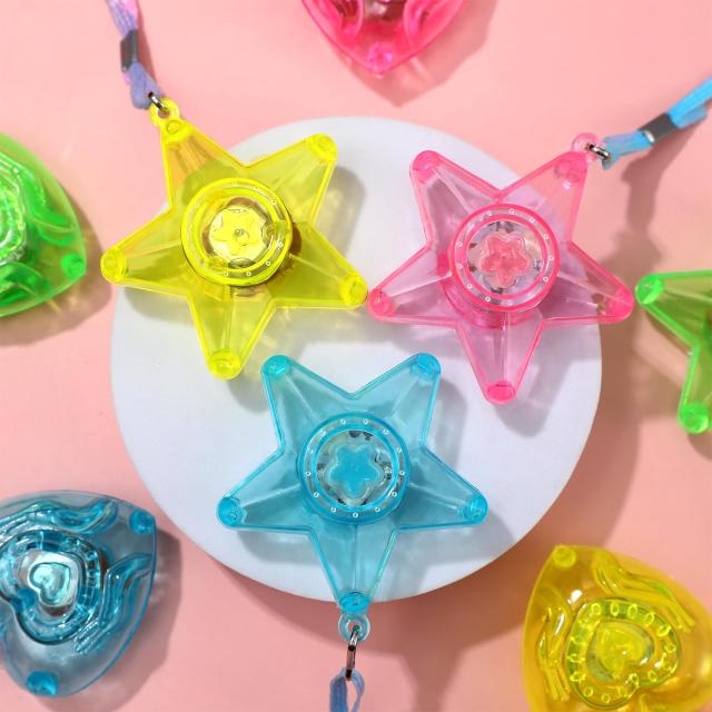 BESTOYARD 8個 ハロウィン ネックレス ライトアップ ネックレス 星