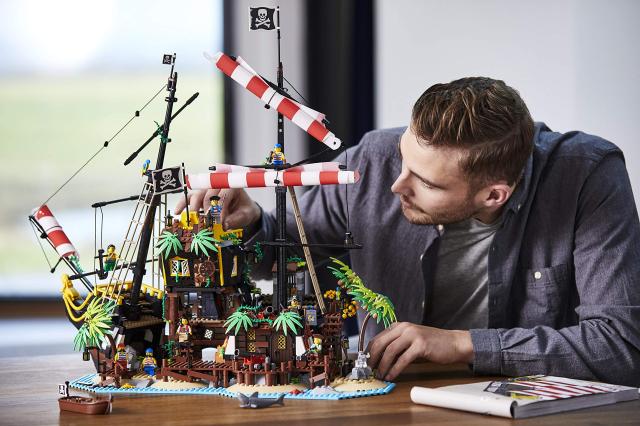 レゴ(LEGO) アイデア 赤ひげ船長の海賊島 21322_3
