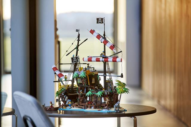 レゴ(LEGO) アイデア 赤ひげ船長の海賊島 21322_4