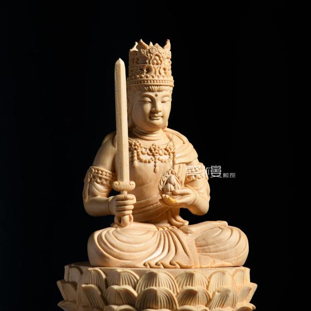 繁樓藝雕 仏像 虚空蔵菩薩 仏壇仏像 置物 桧木製 木彫り 飛天光背 八角台座 丑年・寅年 開運十二干支お守り本尊 祈る 厄除け（高さ28cm×