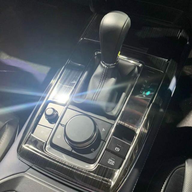 RUIQ 新型 マツダ CX-30 DM系 専用 内装 ステンレス 変速レバー カバーガーニッシュ マルチメディア ボタン カバー リム MAZDA CX30 専用_5