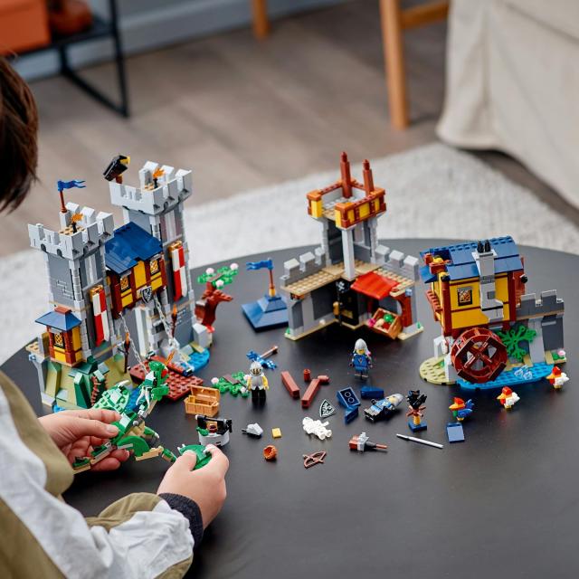 レゴ(LEGO) クリエイター エキスパート 中世のお城 おもちゃ 玩具 プレゼント 誕生日 ブロック クリスマス 男の子 女の子 子供 9歳 10歳_7