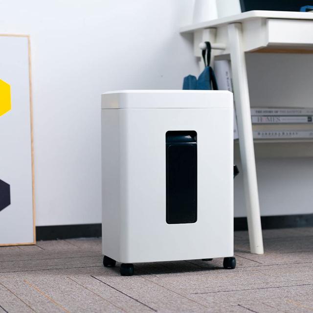iOCHOW シュレッダー しゅれったー電動 家庭用 マイクロクロスカット 