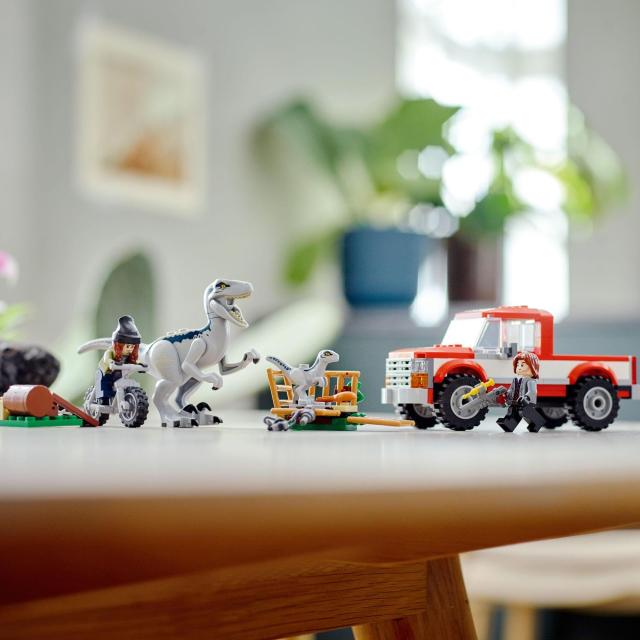 レゴ(LEGO) ジュラシック・ワールド ヴェロキラプトルをおびき出せ:ブルーとベータ ギフト 76946 おもちゃ ブロック 誕生日プレゼント 乗_8