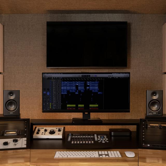 Edifier MR4 42W スタジオモニタースピーカー、アクティブニアフィールドモニター用スピーカー、TRSバランス入力/RCA/3.5mmステレオミニ_5