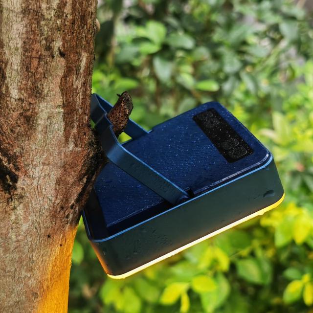 Superway LEDランタン 充電式 昼白色 昼光色 電球色 赤色点灯 SOS 光色