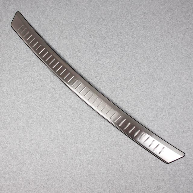 RUIQ 日産 新型 キックス P15型 専用 外装 ステンレス リア バンパー ステップガーニッシュ ガード キズ 防止 Nissan KICKS 専用 設計 (の通販は