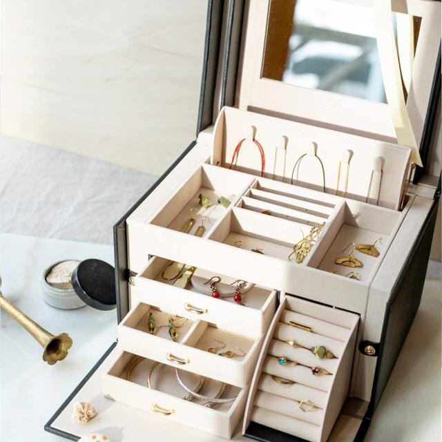 Vlando ジュエリーボックス 収納 アクセサリーケース 大容量の高級宝石箱 プレゼント メイクボックス ミラー 鏡付き ピアス ネックレス 指輪 リング ア並行輸入 Vlando 半円形 ジュエリーボックス 宝石箱 母の日スウィートな